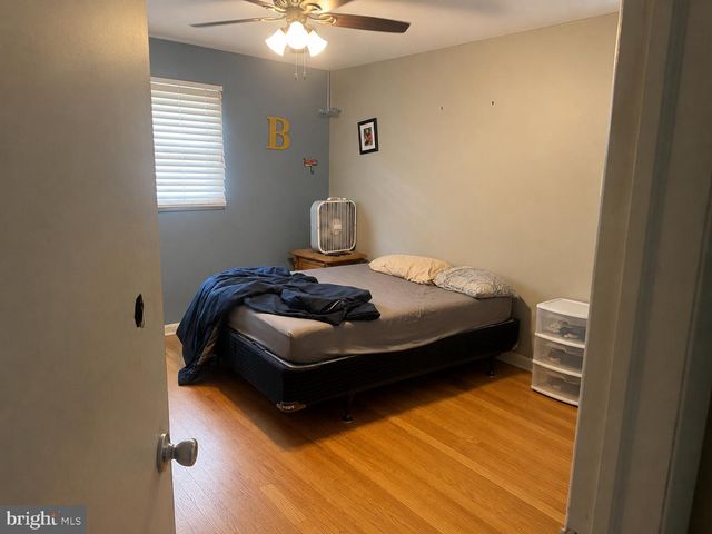 603 IVYSTONE LN, Cinnaminson, NJ 08077
