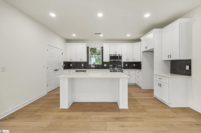 206 Liberty Drive, Easley, SC 29640