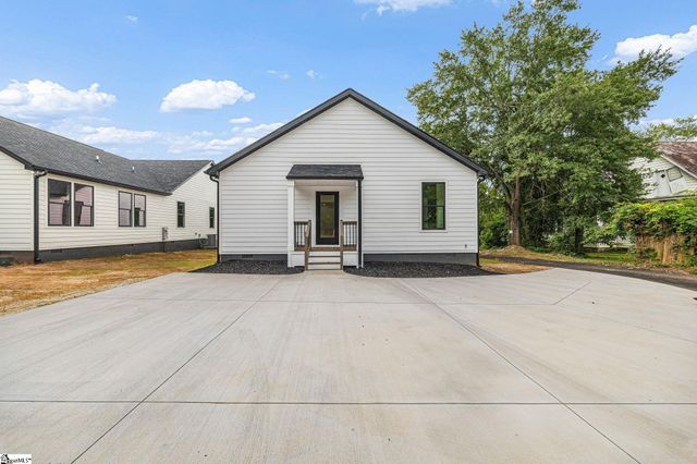 206 Liberty Drive, Easley, SC 29640