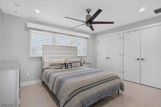 1021 Wittman DR, Fort Myers, FL 33919