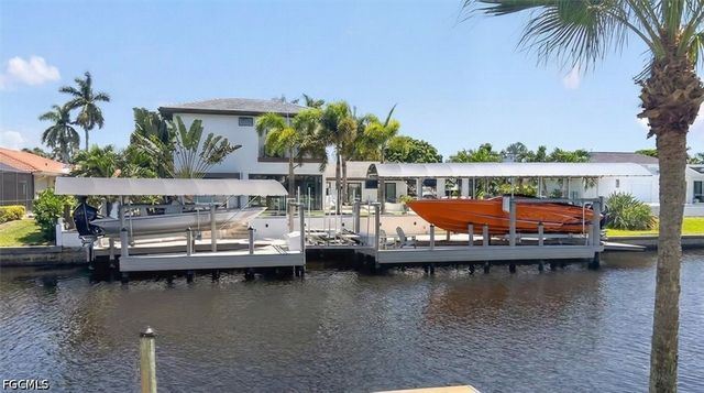 1021 Wittman DR, Fort Myers, FL 33919