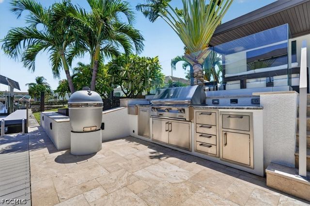 1021 Wittman DR, Fort Myers, FL 33919