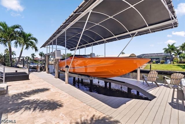 1021 Wittman DR, Fort Myers, FL 33919