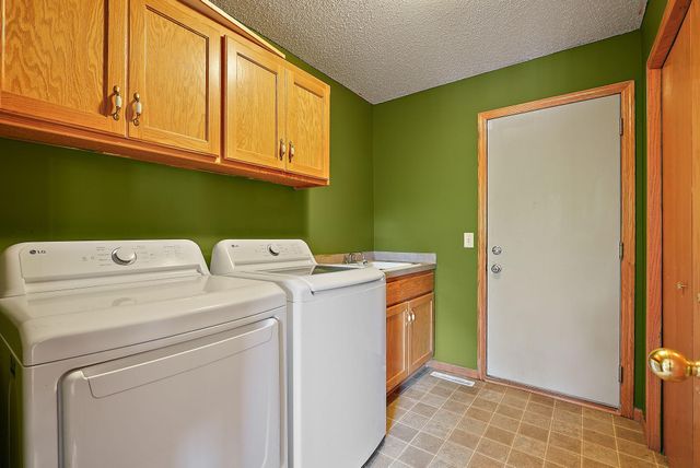 17872 Tyler Street NW, Elk River, MN 55330