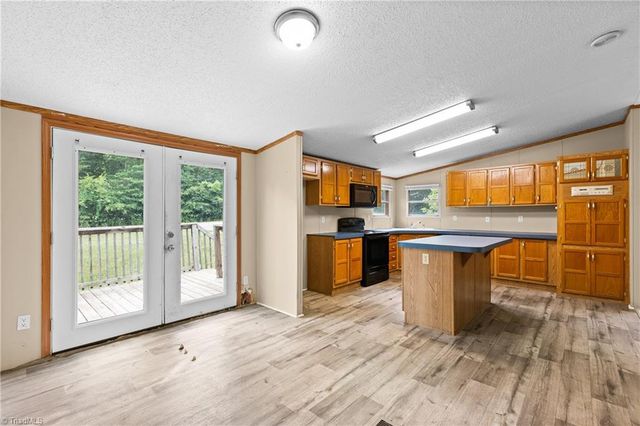 1017 Sourwood Drive, Hamptonville, NC 27020