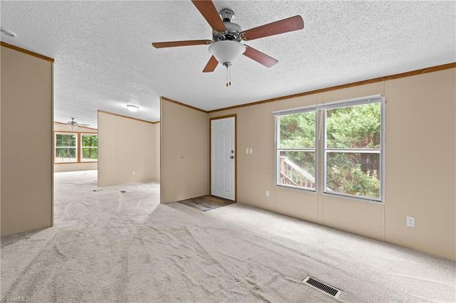 1017 Sourwood Drive, Hamptonville, NC 27020