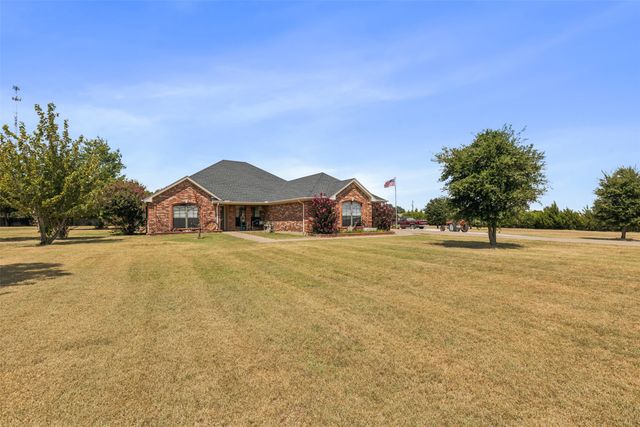 412 Valley View Court, Rio Vista, TX 76093