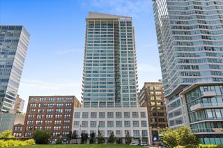 701 S Wells Street 803, Chicago, IL 60607