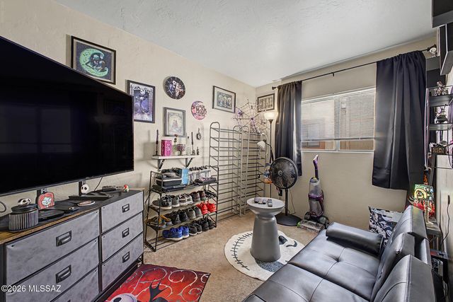 7548 E Wesley Place, Tucson, AZ 85710