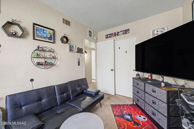 7548 E Wesley Place, Tucson, AZ 85710
