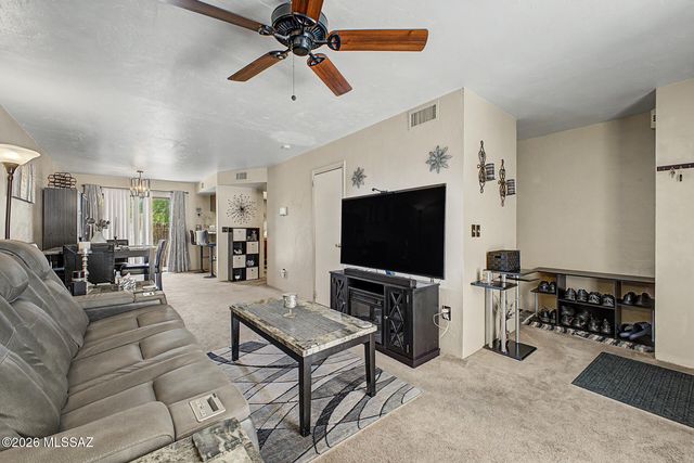 7548 E Wesley Place, Tucson, AZ 85710