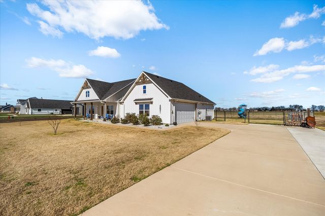 4821 Caddo Crossing Drive, Caddo Mills, TX 75135