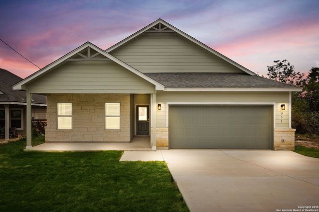 952 RIMROCK CV, Spring Branch, TX 78070