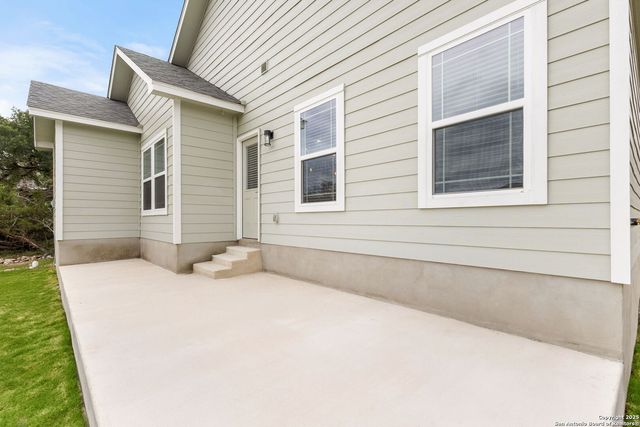 952 RIMROCK CV, Spring Branch, TX 78070