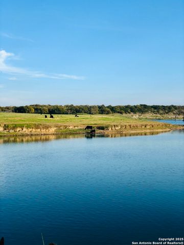 952 RIMROCK CV, Spring Branch, TX 78070