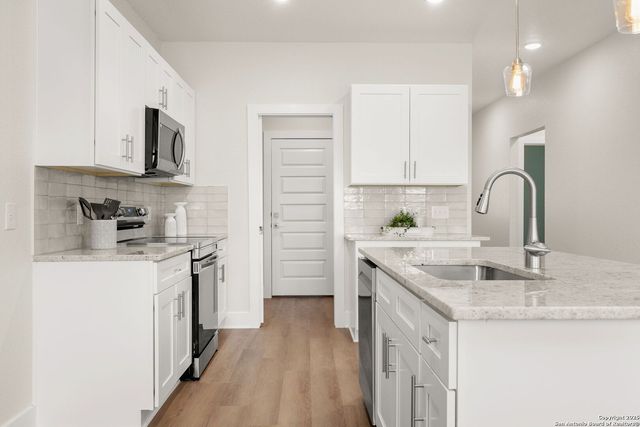 952 RIMROCK CV, Spring Branch, TX 78070