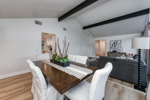 2511 W Barstow Avenue, Fresno, CA 93711