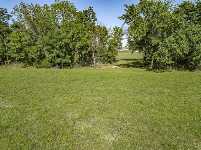 3668 Colorado Road, Pomona, KS 66076