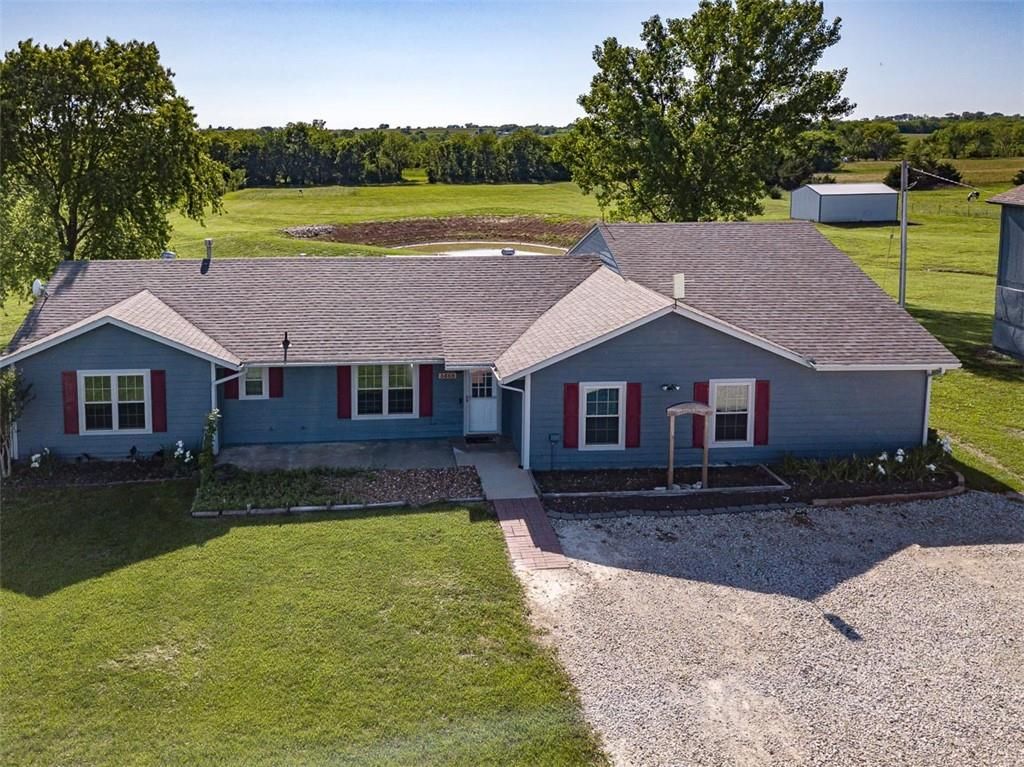 3668 Colorado Road, Pomona, KS 66076