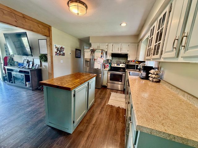 86 Pine Street, Monticello, KY 42633