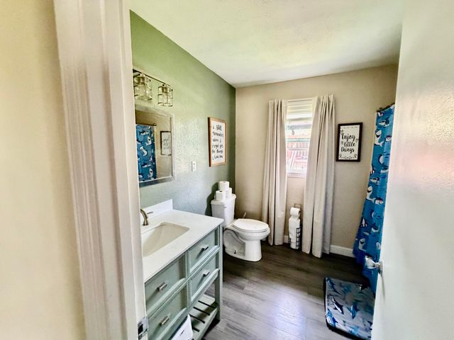 86 Pine Street, Monticello, KY 42633