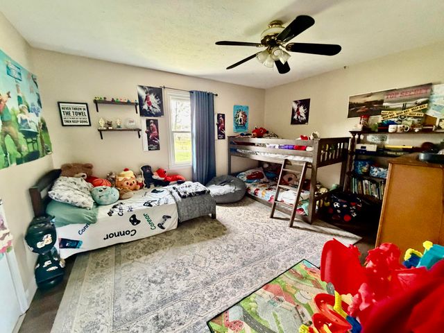 86 Pine Street, Monticello, KY 42633