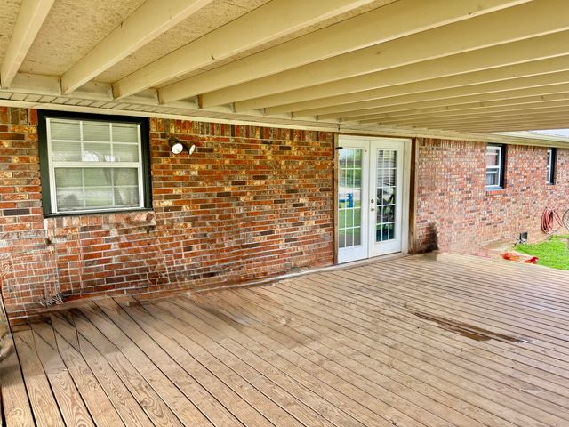 86 Pine Street, Monticello, KY 42633