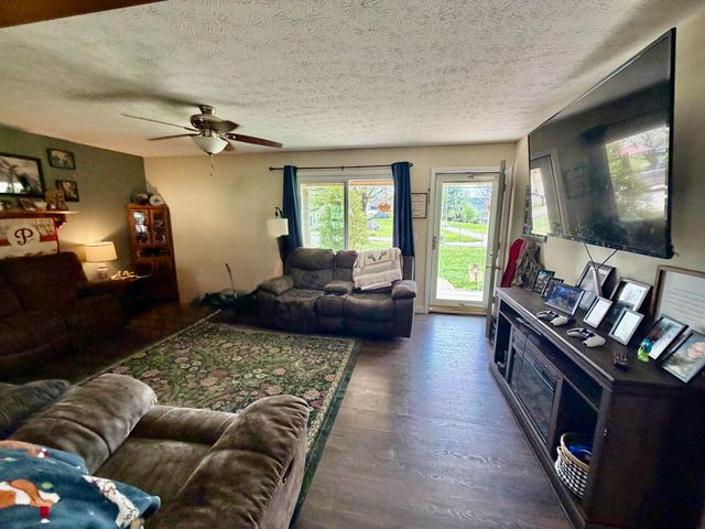 86 Pine Street, Monticello, KY 42633