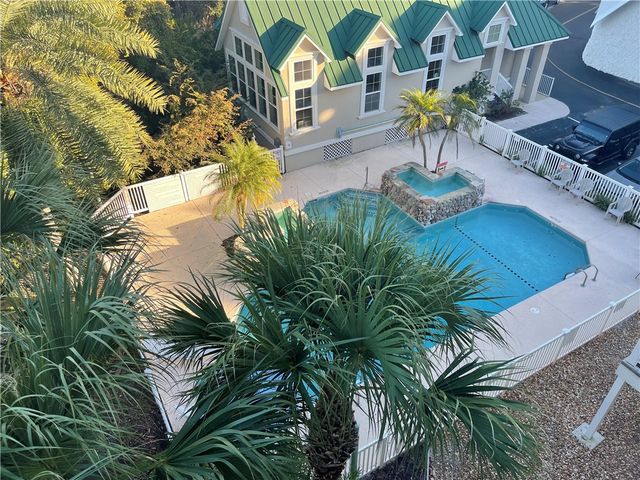 109 Shady Brook Circle 301, St Simons Island, GA 31522