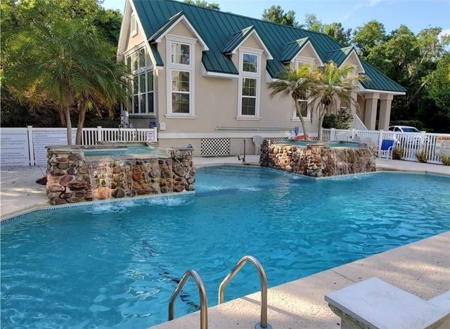 109 Shady Brook Circle 301, St Simons Island, GA 31522