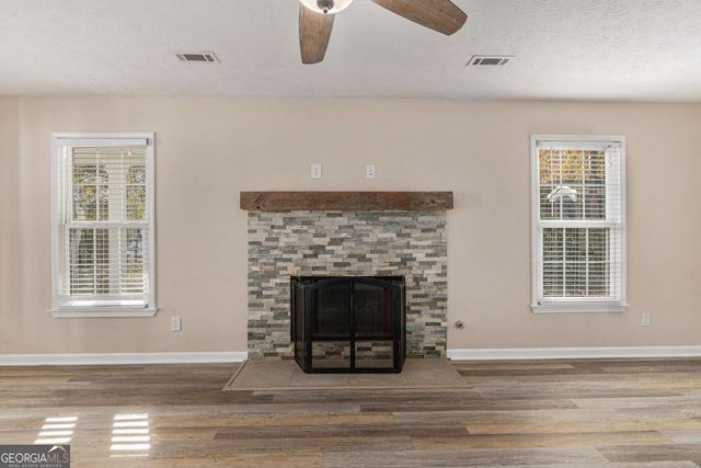 1306 Yarborough Drive, Peachtree City, GA 30269