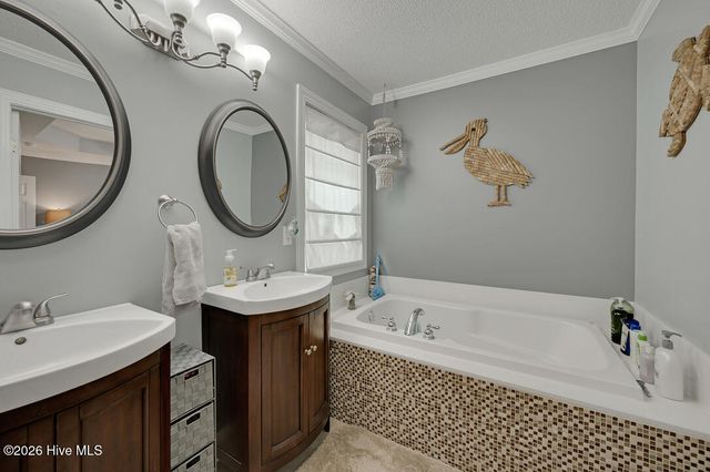 2466 Westminster Drive, Winterville, NC 28590