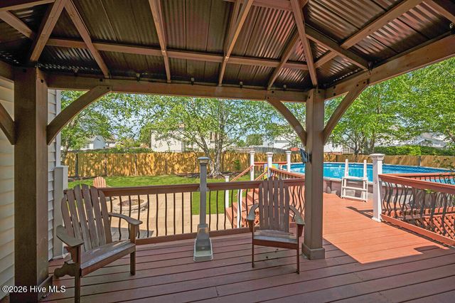 2466 Westminster Drive, Winterville, NC 28590