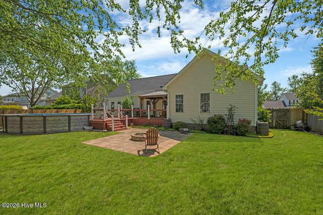 2466 Westminster Drive, Winterville, NC 28590