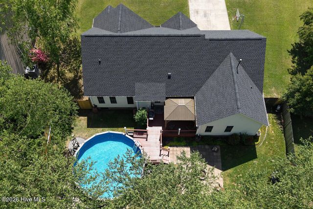 2466 Westminster Drive, Winterville, NC 28590