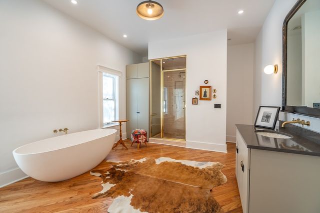 401 Plateau St, Marfa, TX 79843