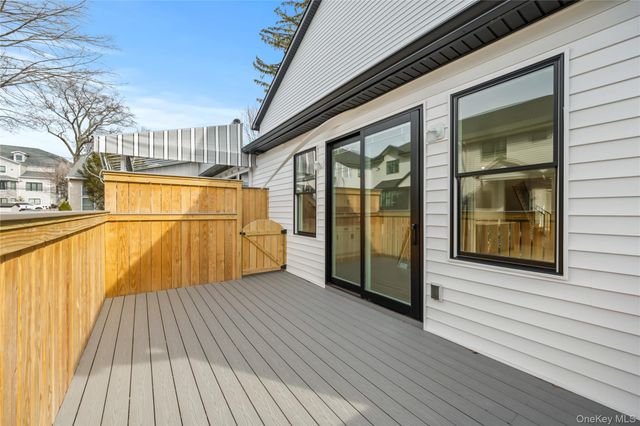 23 Singer Avenue 211, Spring Valley, NY 10977