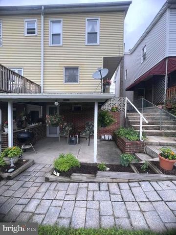317 CENTRE AVE, Schuylkill Haven, PA 17972