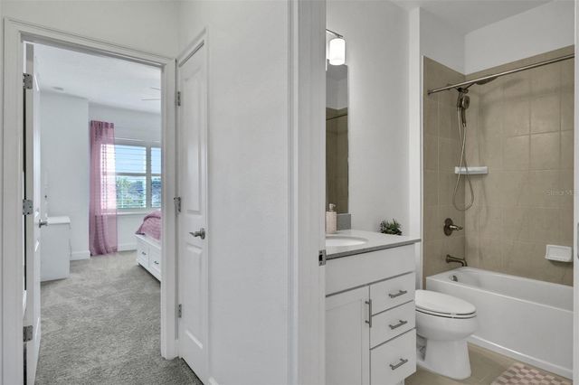 6226 W FALLSGROVE LANE, Port Orange, FL 32128