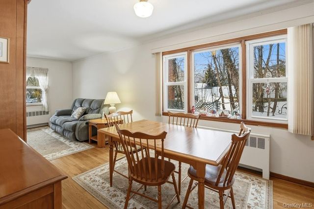 3 Coral Cove, East Norwich, NY 11732