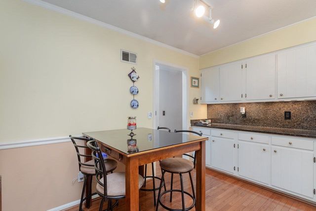 1112 SHARPES DR, Harrisonburg, VA 22801