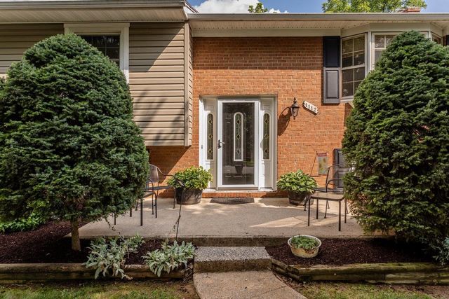 1112 SHARPES DR, Harrisonburg, VA 22801