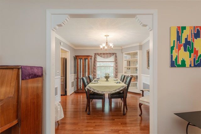 1112 SHARPES DR, Harrisonburg, VA 22801