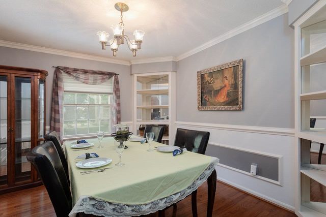 1112 SHARPES DR, Harrisonburg, VA 22801