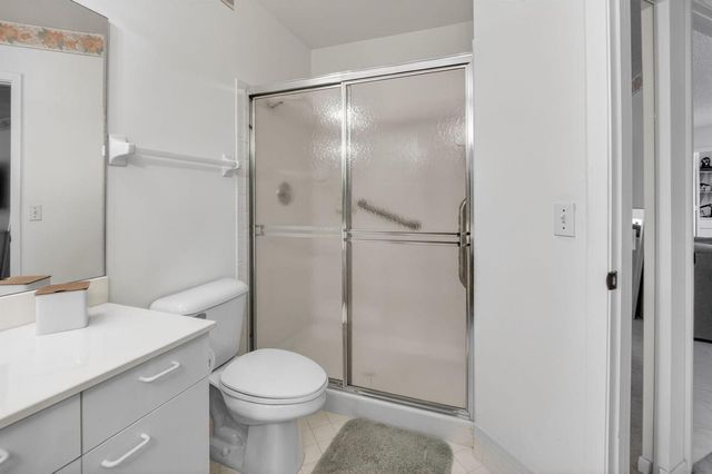 5153 Floria Drive J, Boynton Beach, FL 33437