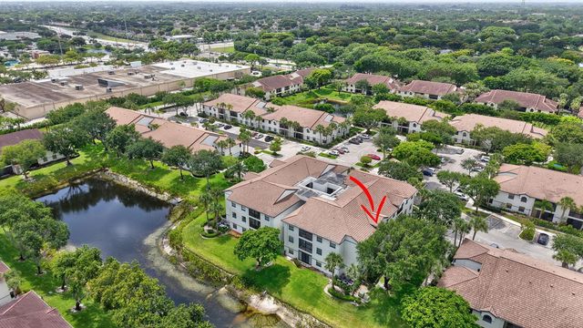 5153 Floria Drive J, Boynton Beach, FL 33437