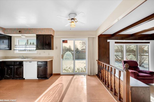 11654 Cavalier Drive, Sterling Heights, MI 48313