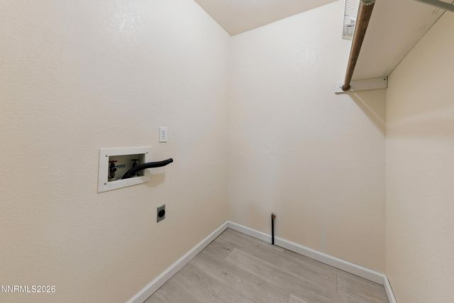 139 Rosewood Circle, Stateline, NV 89449