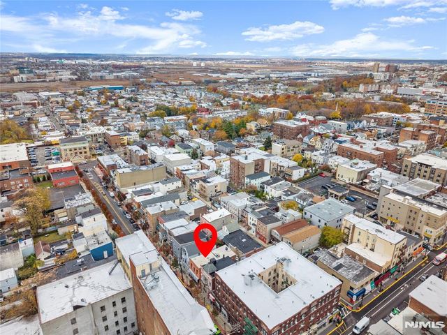510 43rd Street, Union City, NJ 07087