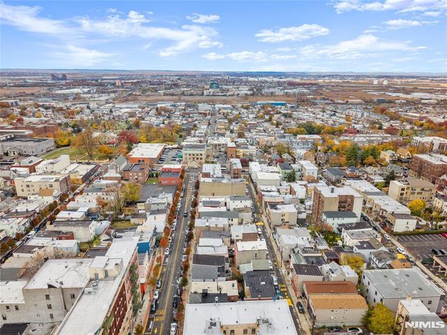 510 43rd Street, Union City, NJ 07087